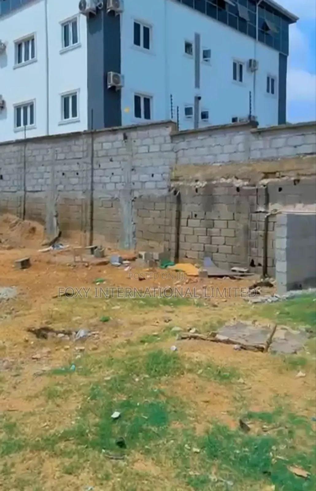Jahi Residential