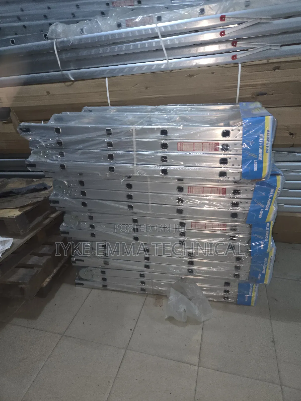 Aluminum Multi-Purpose Ladder