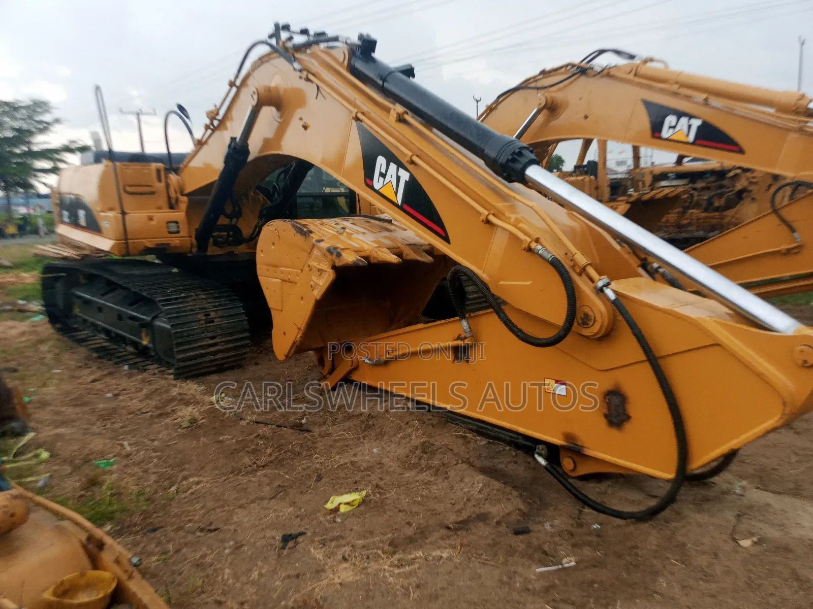 330cl Excavator Fairly Used Tokunbo