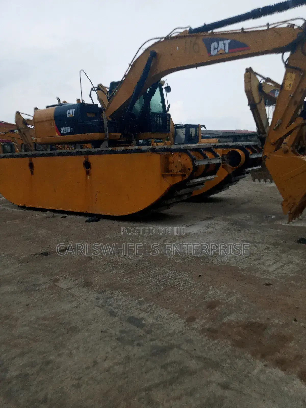 320d Caterpillar Swampbuggy Direct Tokunbo.