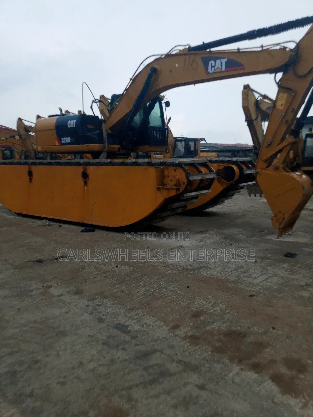 320d Caterpillar Swampbuggy Direct Tokunbo.
