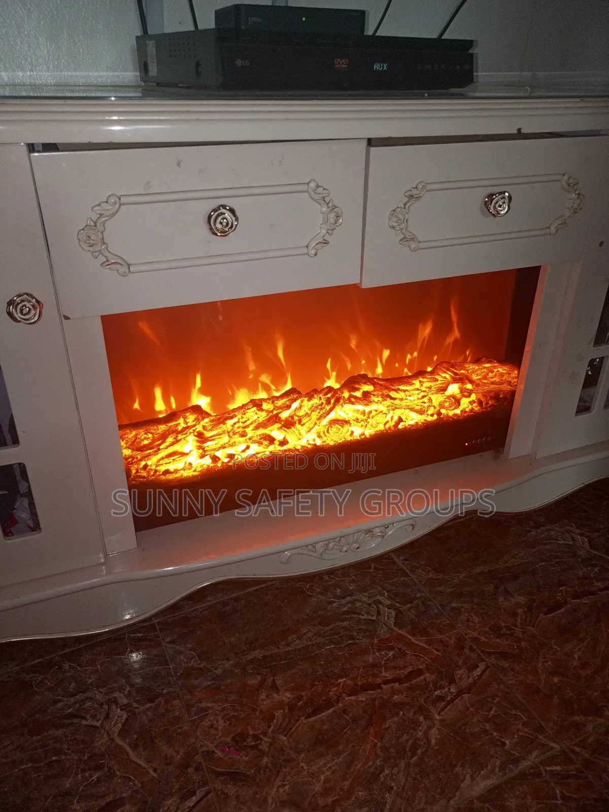 Quality Fire  Display Tv Shelf