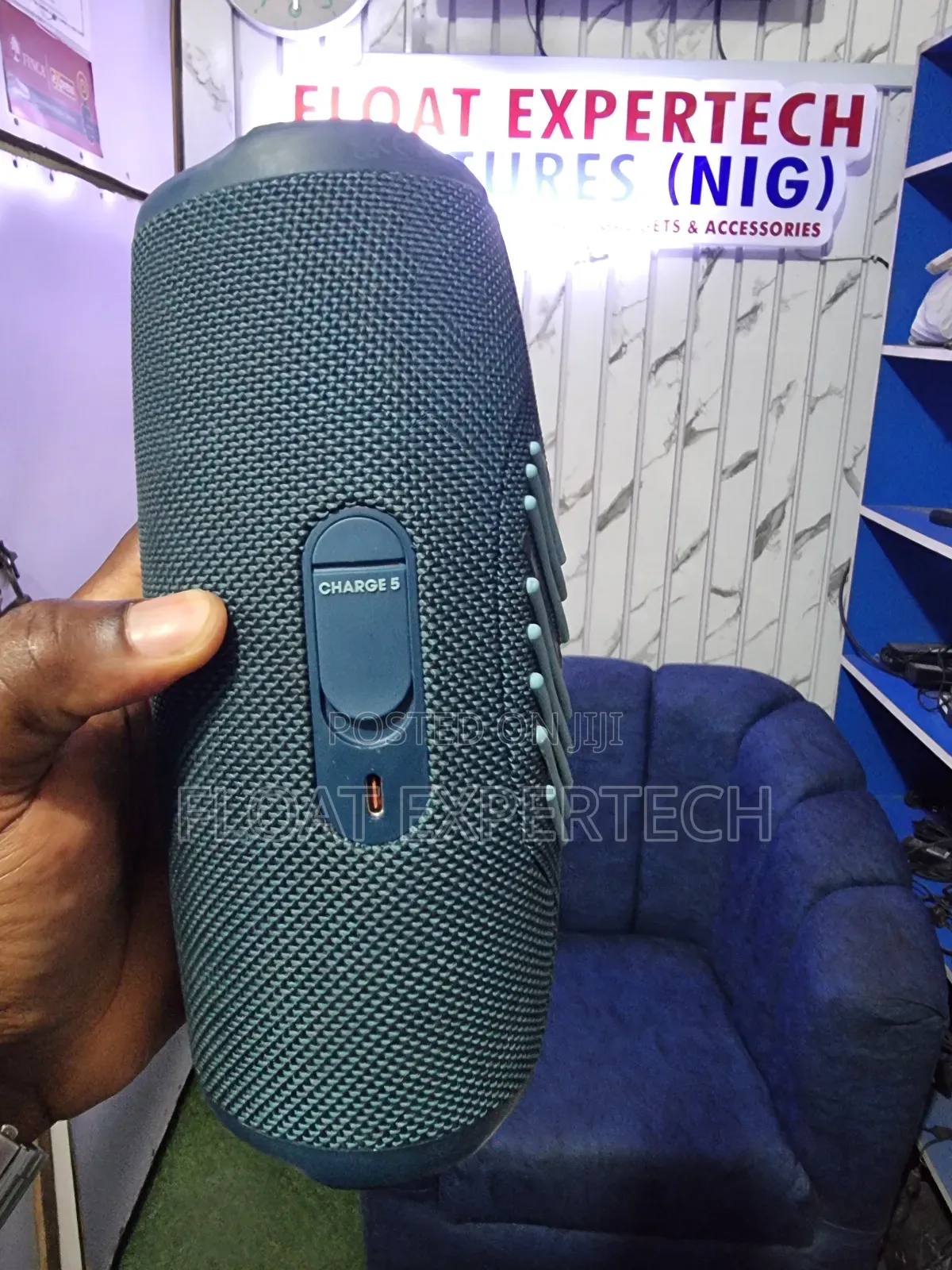 JBL Charge 5
