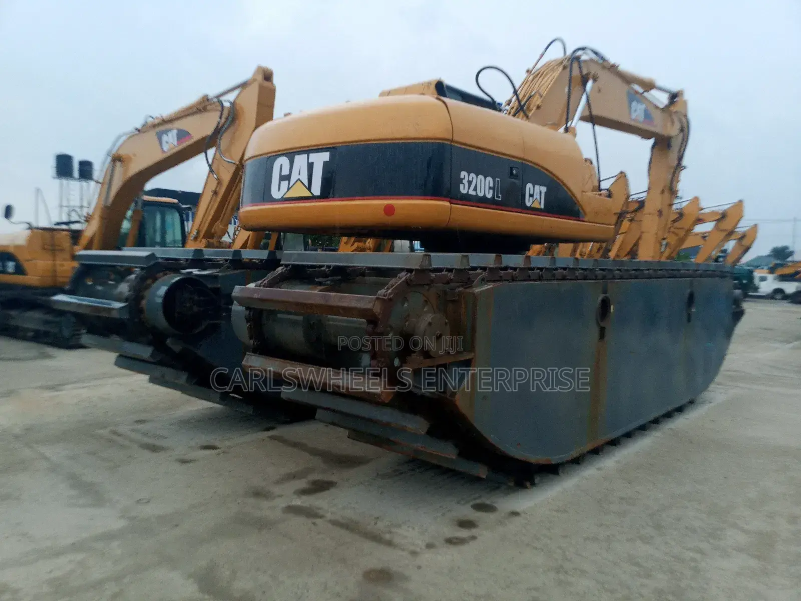 320cl Fresh Tokunbo Caterpillar Swampbuggy.