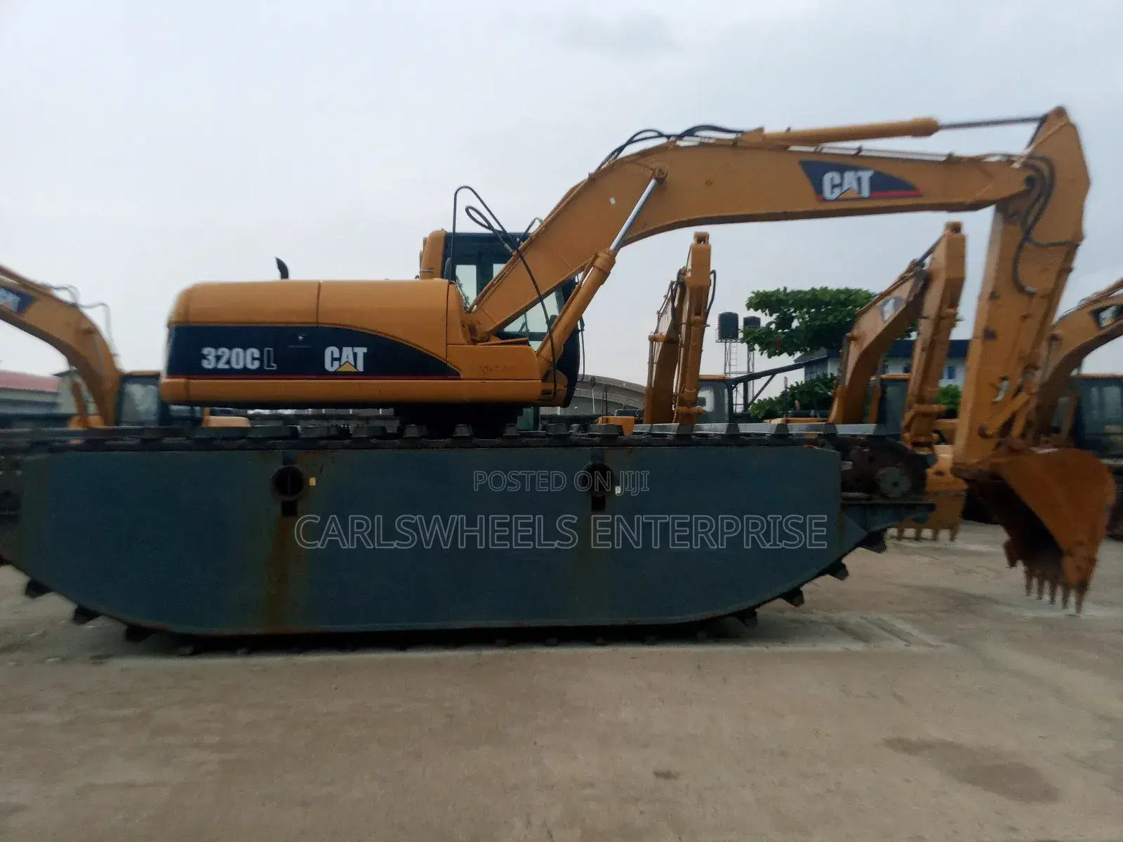 320cl Fresh Tokunbo Caterpillar Swampbuggy.