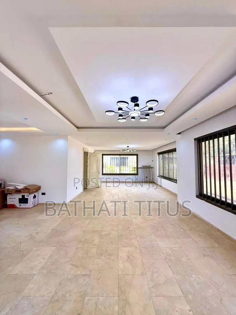 4bdrm Duplex in Maitama for sale