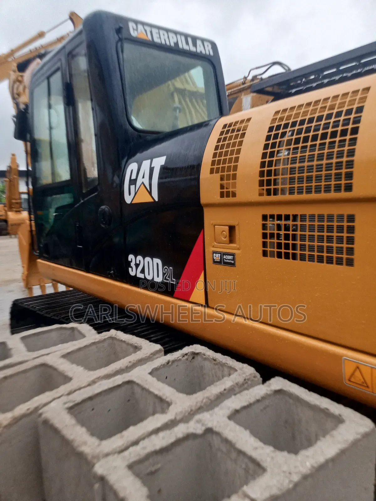 320d Fresh Foreign Used Caterpillar Excavator.