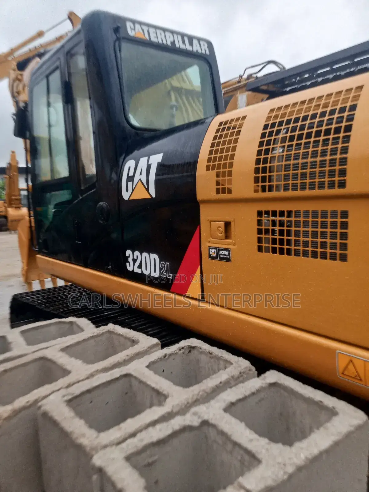Just Like Brand New, Japan Made and Fairly Used Cat 320d2l Excavator.