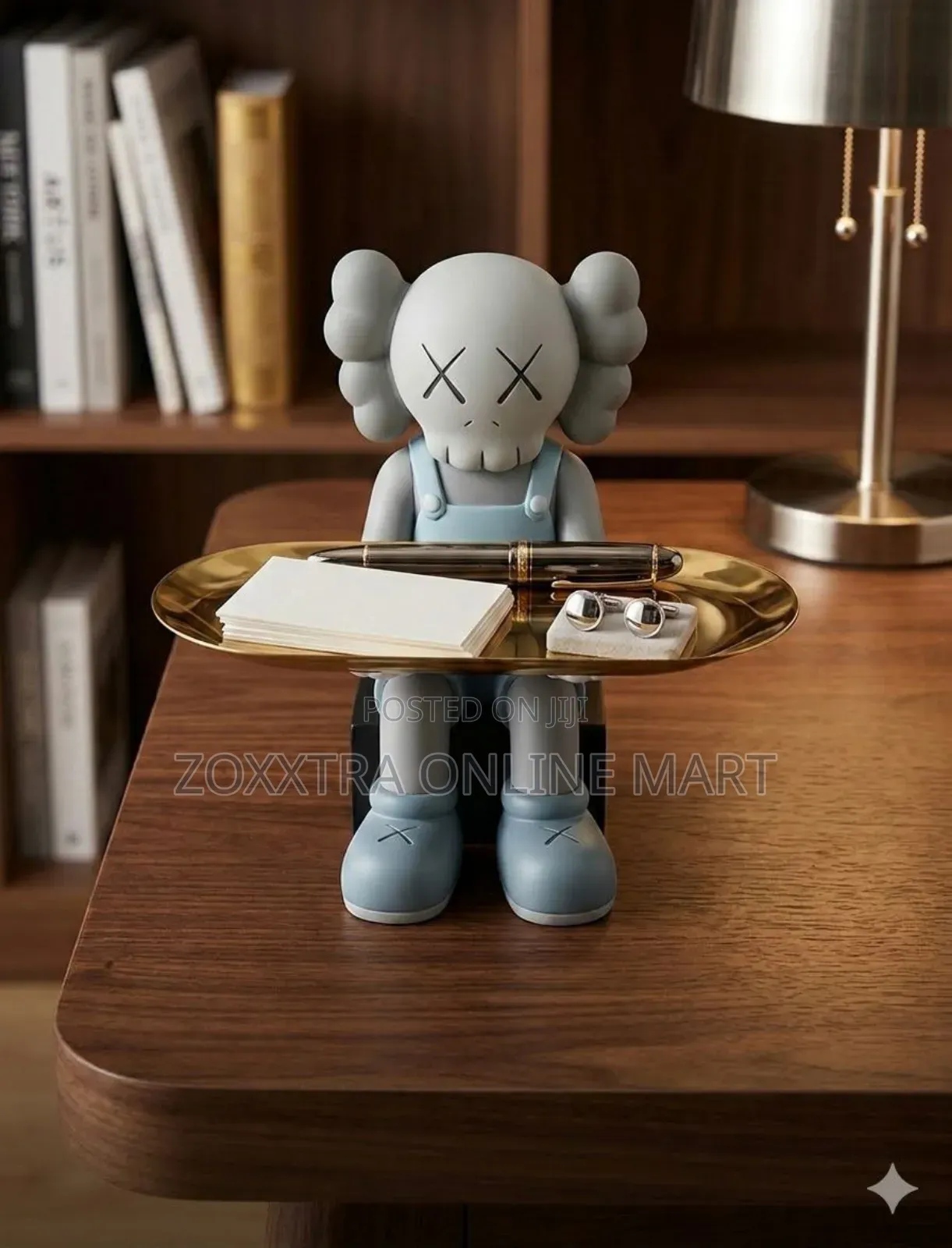 The Street Art Valet Figurine Decor