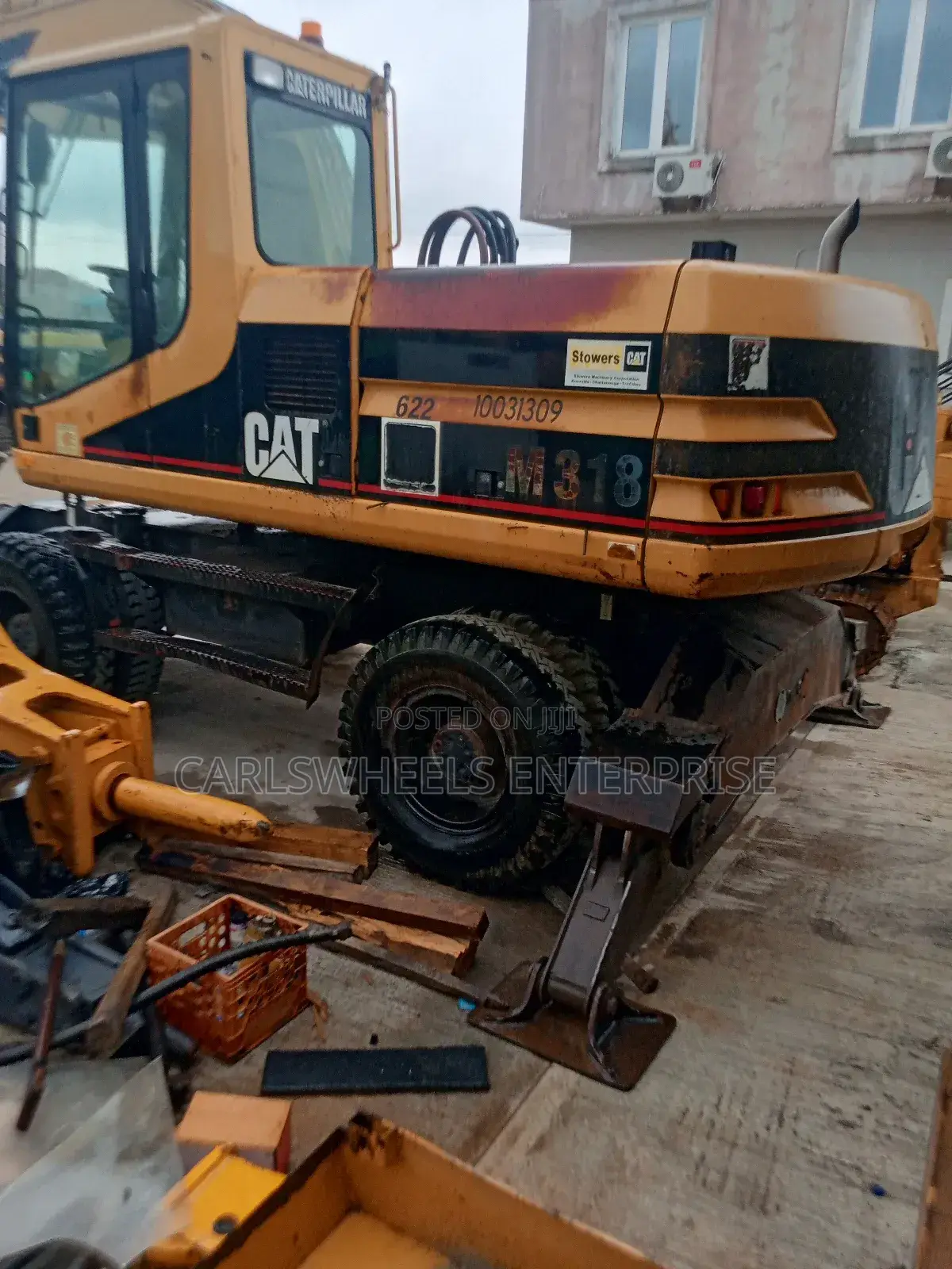 M318 Foreign Used Caterpillar Excavator.