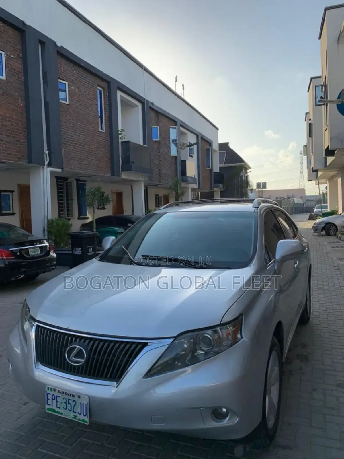Sweet Lexus Rx350 for Rent (Self-Drive)