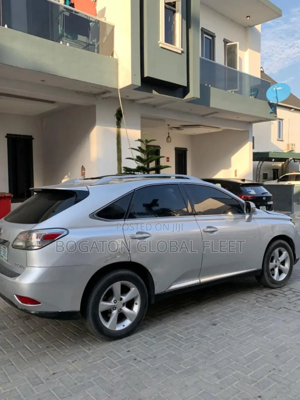 Sweet Lexus Rx350 for Rent (Self-Drive)
