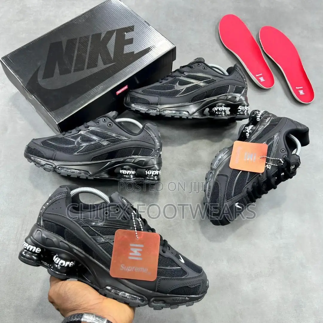 Nike Shox Ride 2 Sp Supreme Black Sneakers.