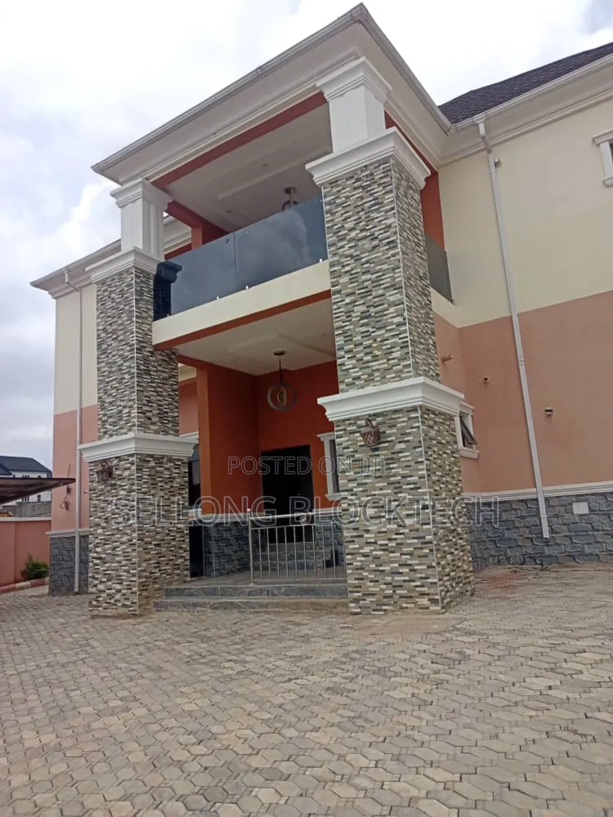 5bdrm Duplex in Asokoro for rent