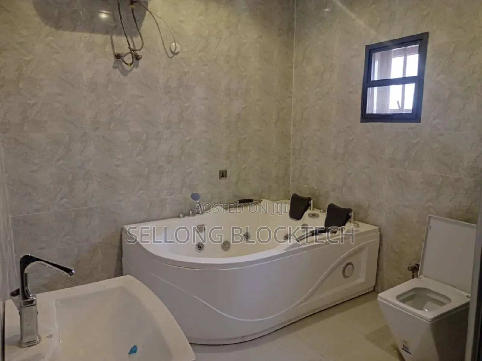 5bdrm Duplex in Asokoro for rent