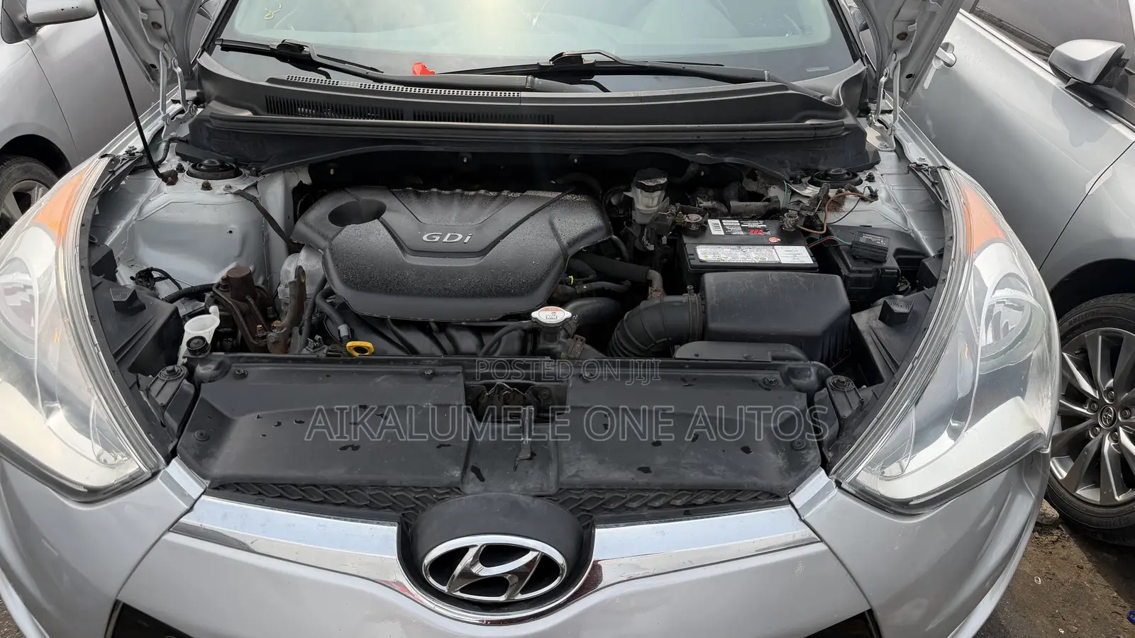 Hyundai Veloster Automatic 2012 White