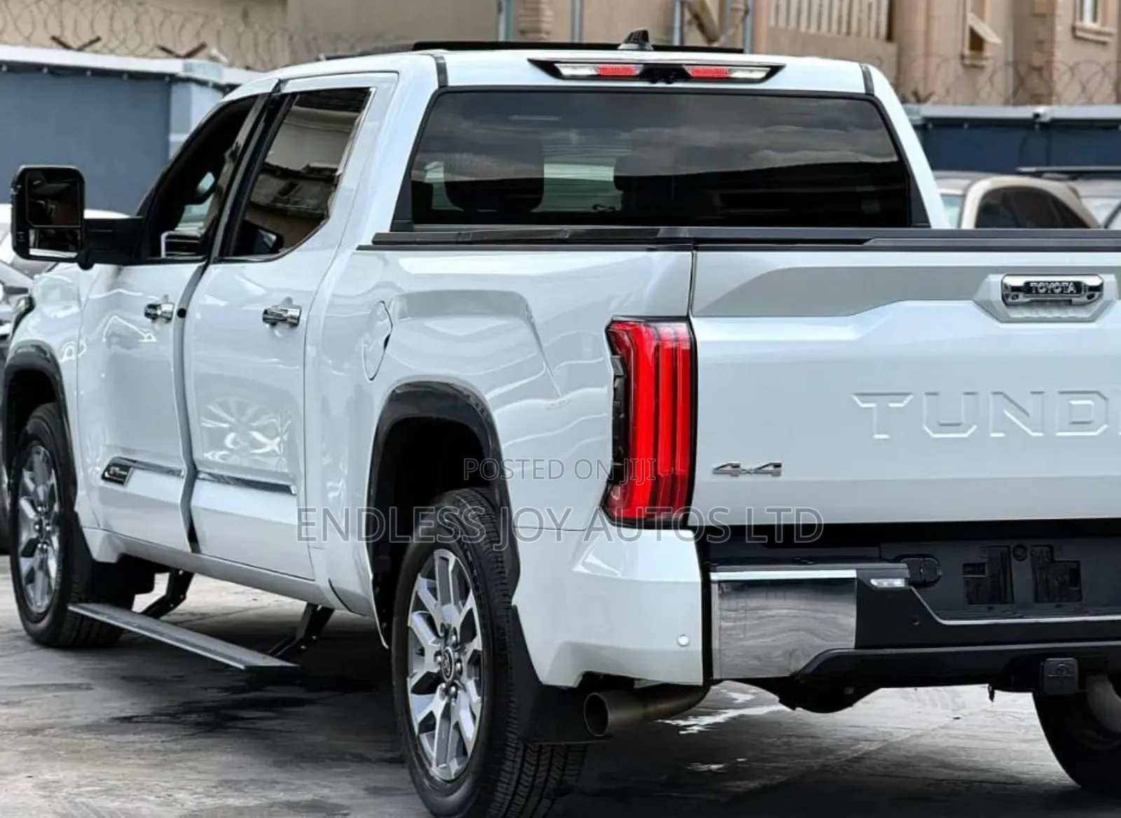 Toyota Tundra 1794 Edition CrewMax 6.5' Bed 2024 White