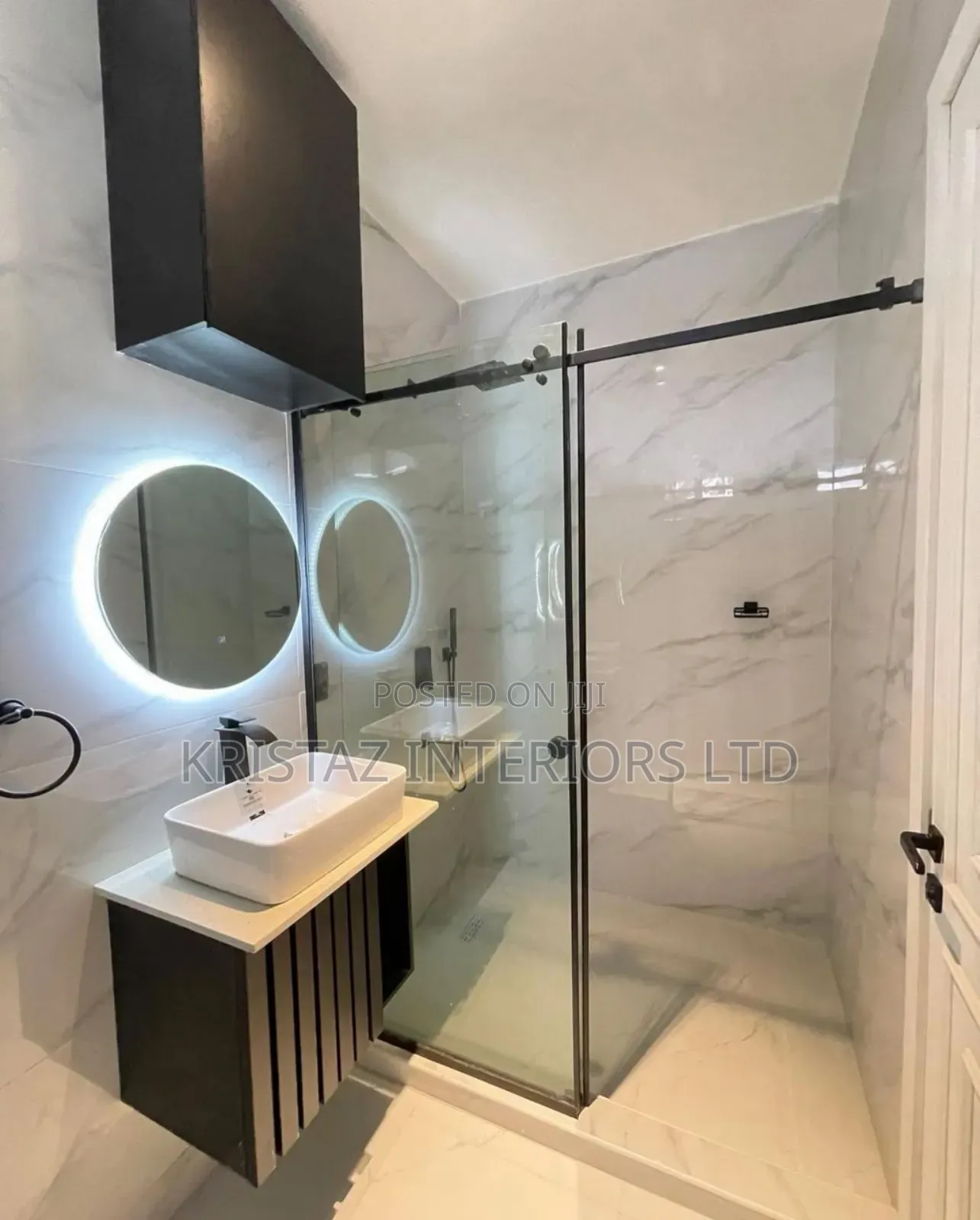5bdrm Duplex in Lekki Phase 2 for sale