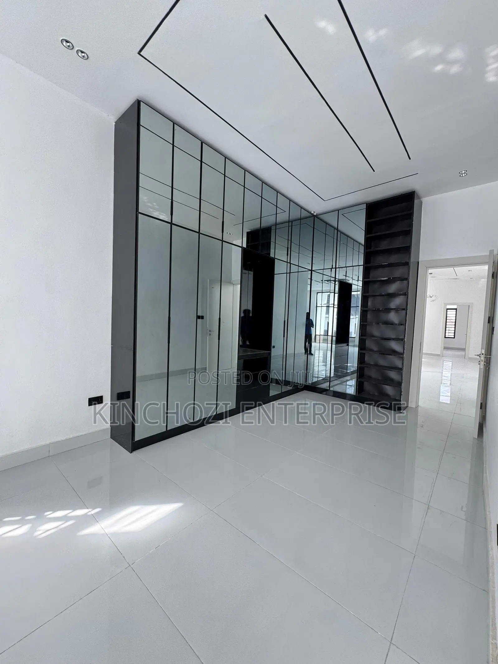 5bdrm Duplex in Sangotedo for sale