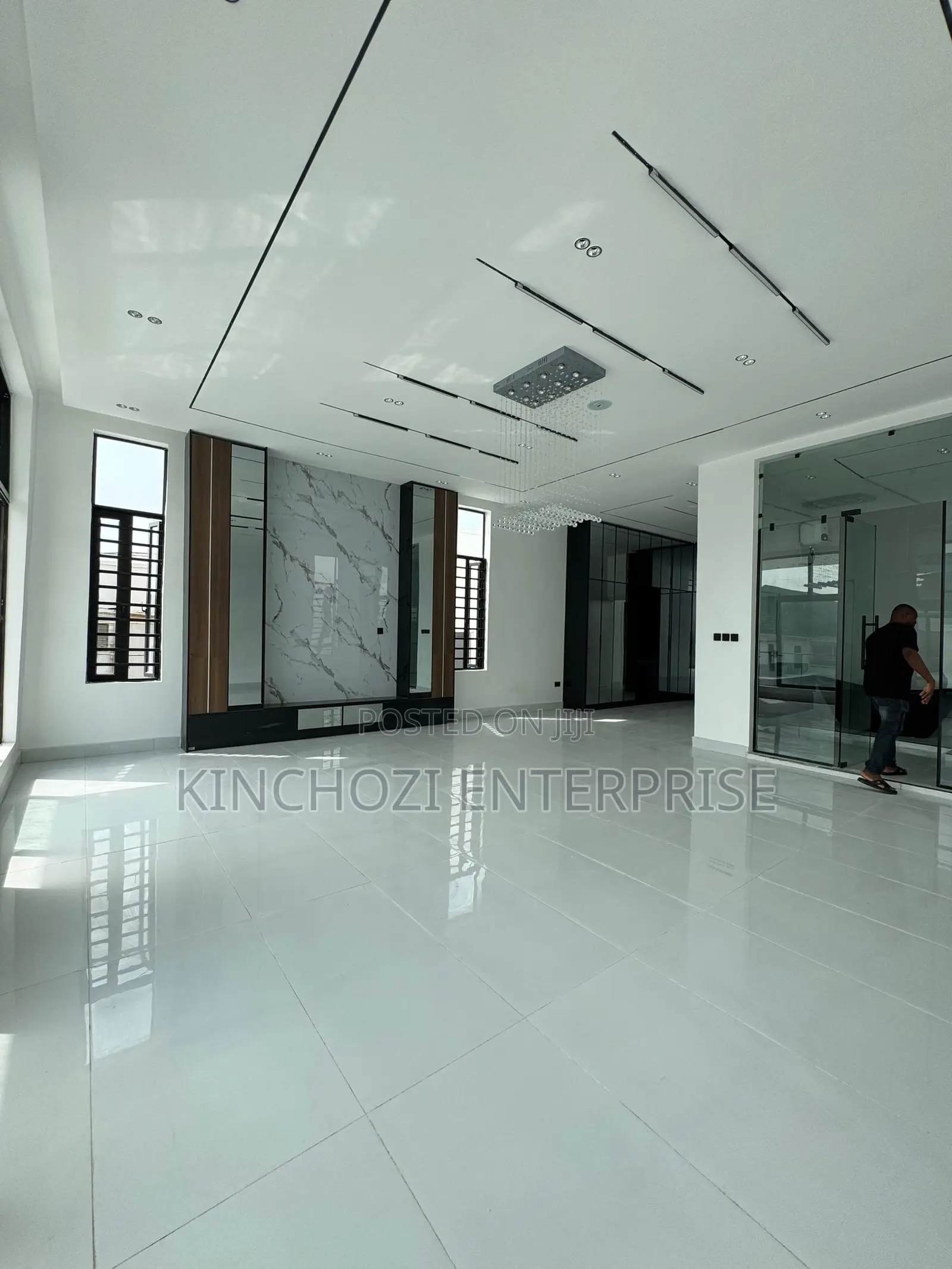 5bdrm Duplex in Sangotedo for sale