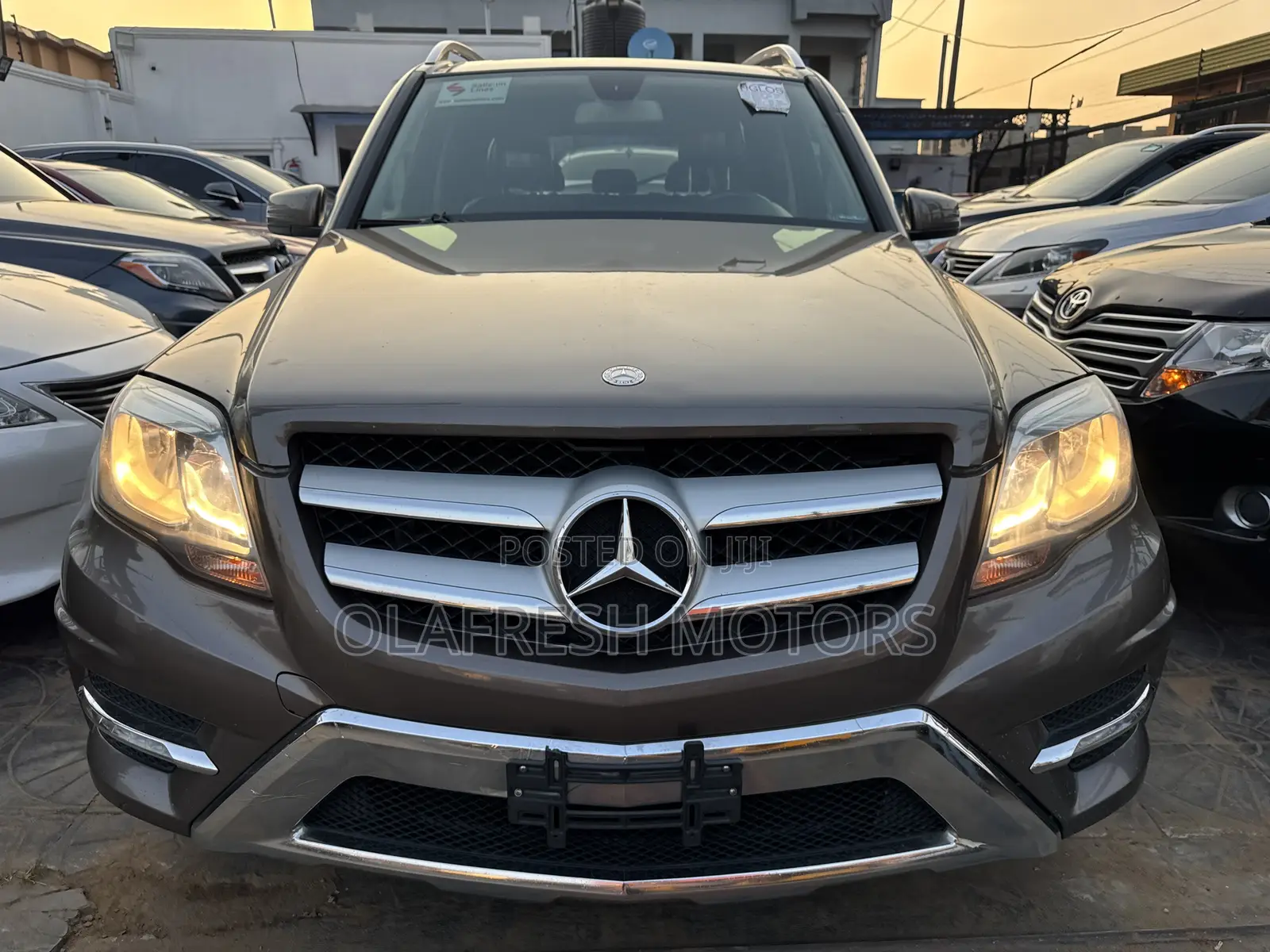 Mercedes-Benz GLK-Class 350 4MATIC 2013 Brown