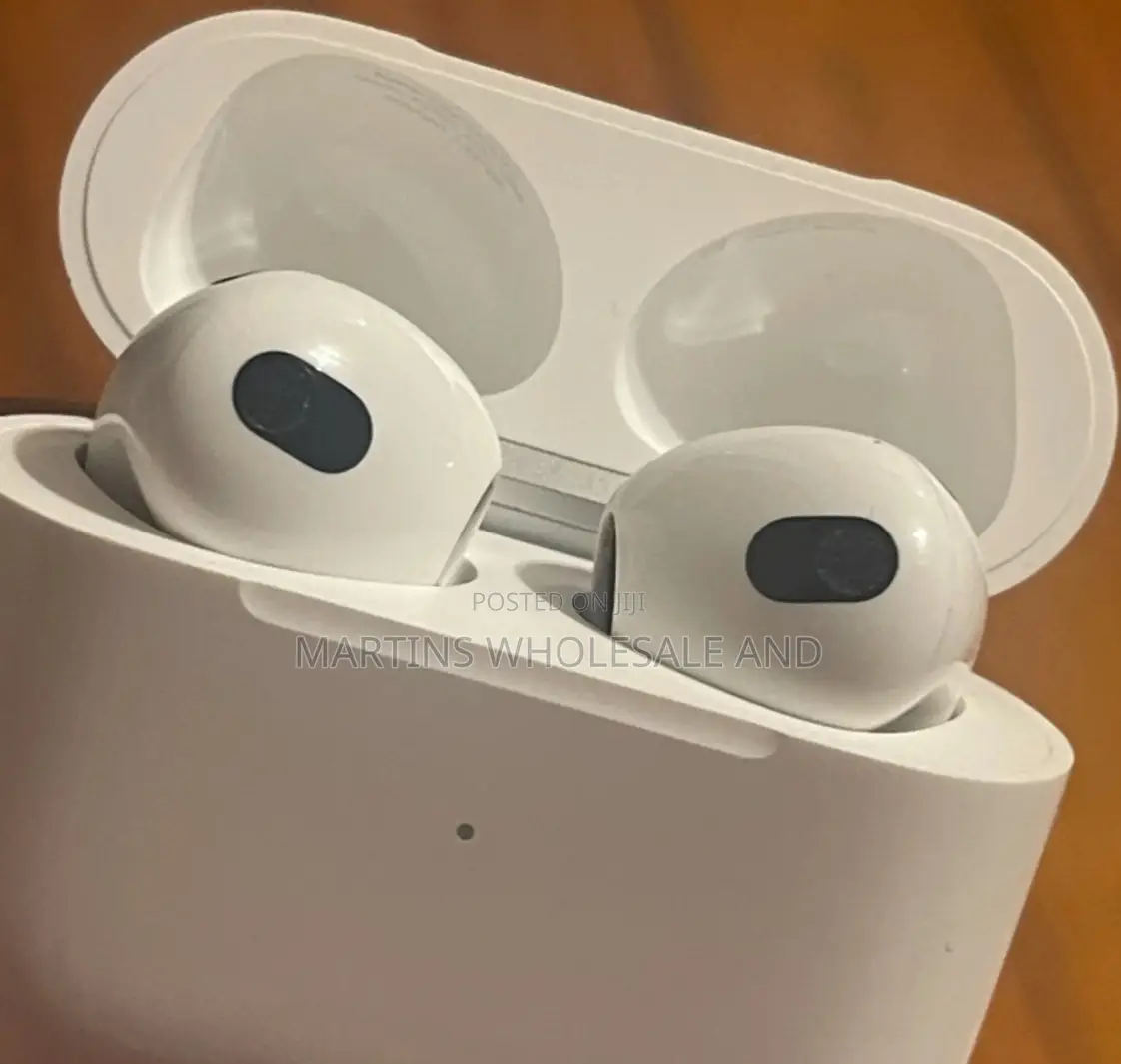 Apple Airpods 3rd Gen. With a Lightning or Magsafe Charging Case.