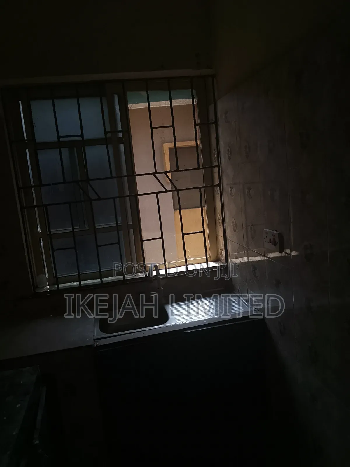 1bdrm Apartment in Akilo, Ogba Industrial Estate for rent