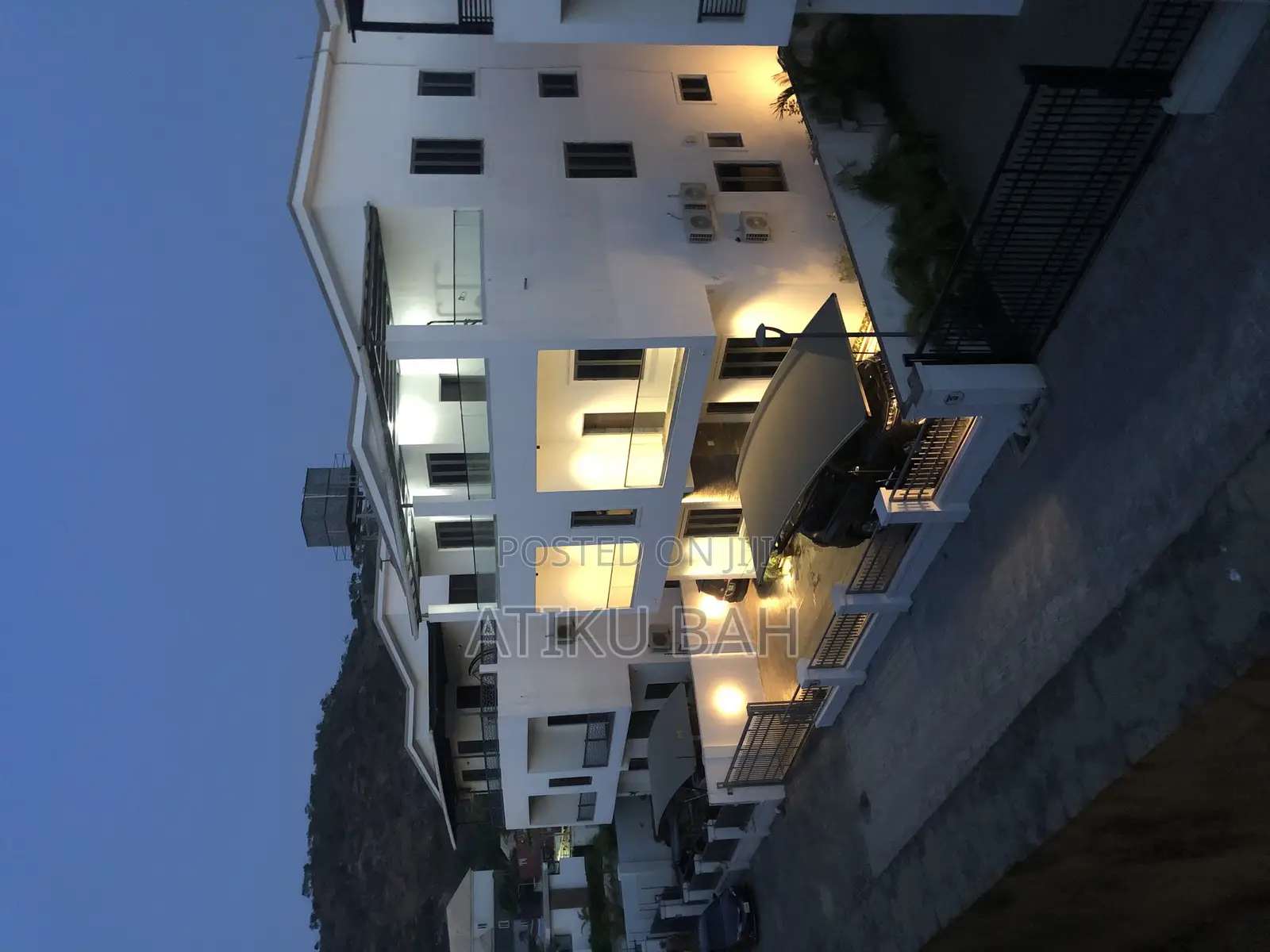 5bdrm Townhouse / Terrace in Katampe for rent