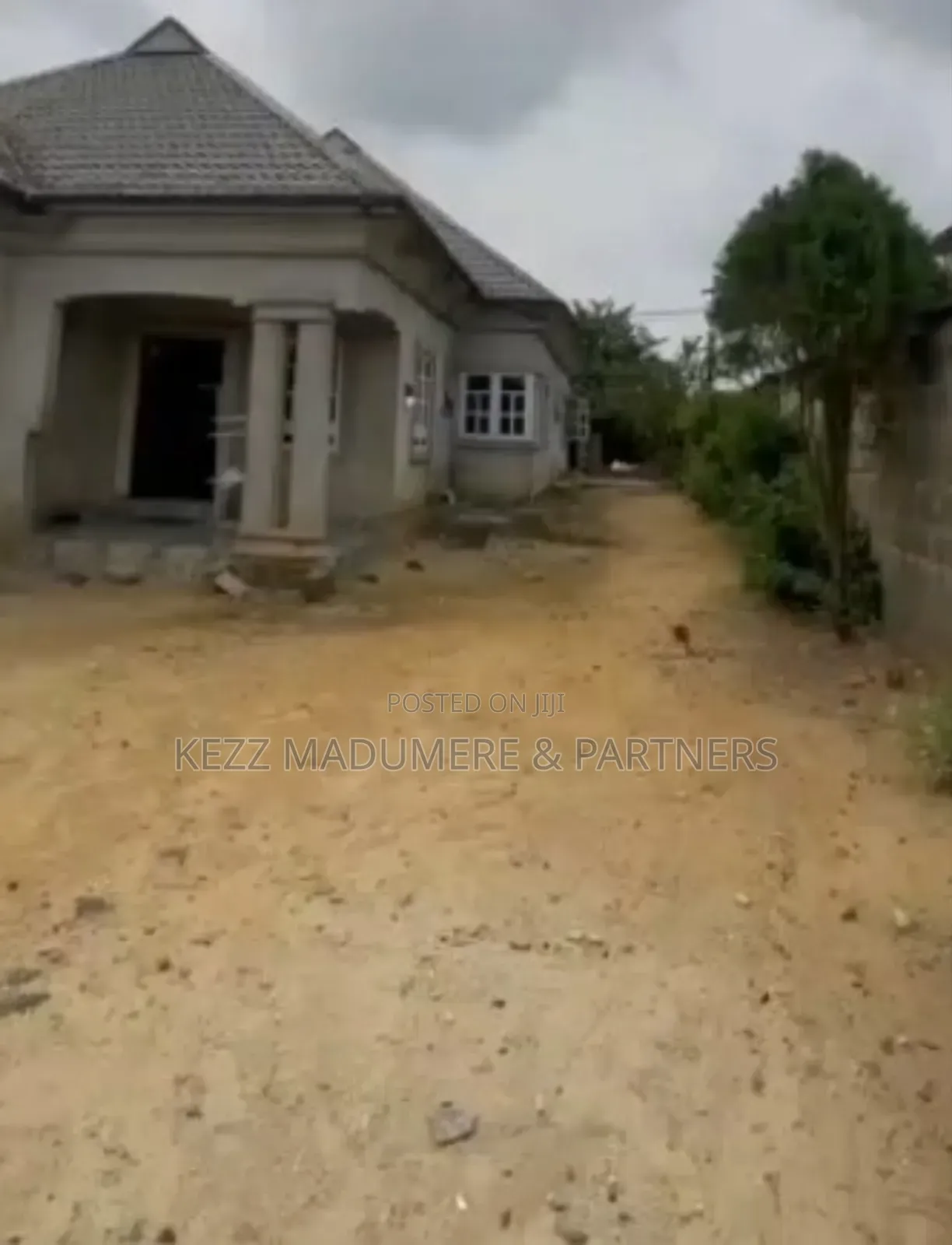 4bdrm Bungalow in Rumuekini Port, Obio-Akpor for sale