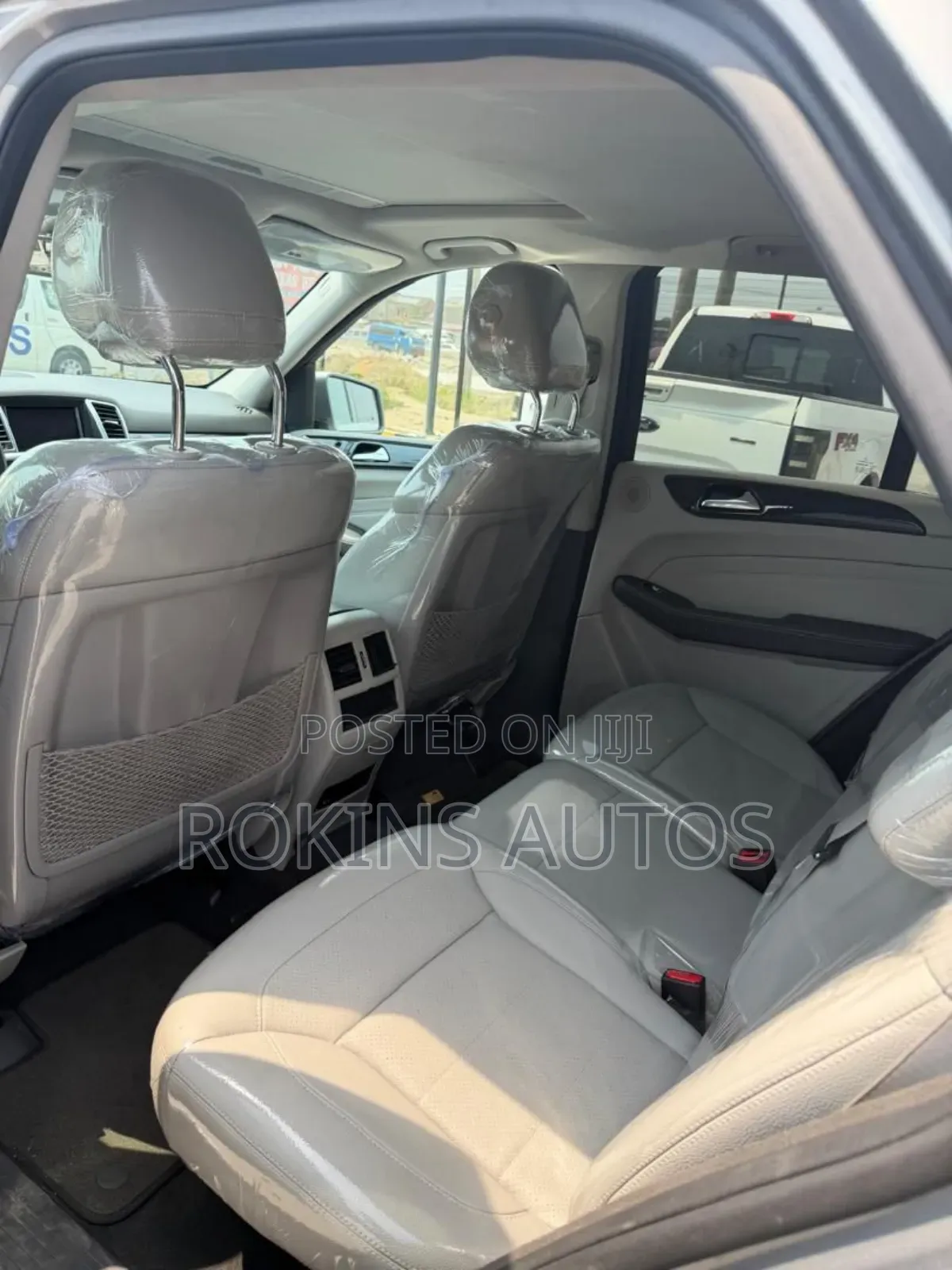 Mercedes-Benz M Class ML350 4MATIC 4dr SUV AWD (3.5L 6cyl 7A) 2015 Gray