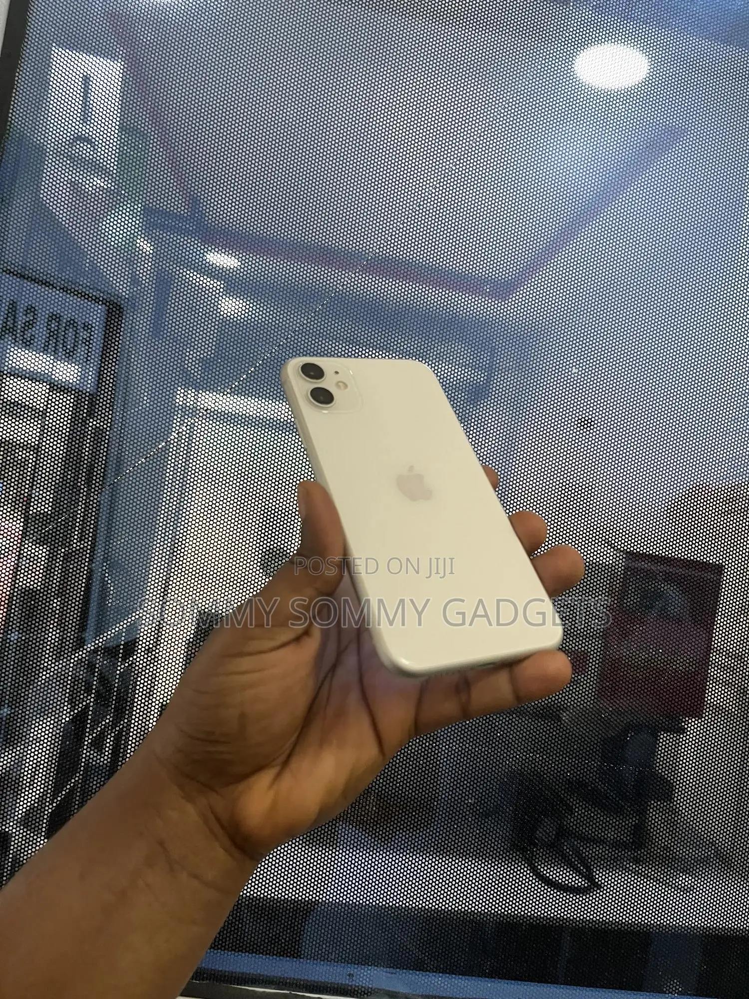 Apple iPhone 11 64 GB White