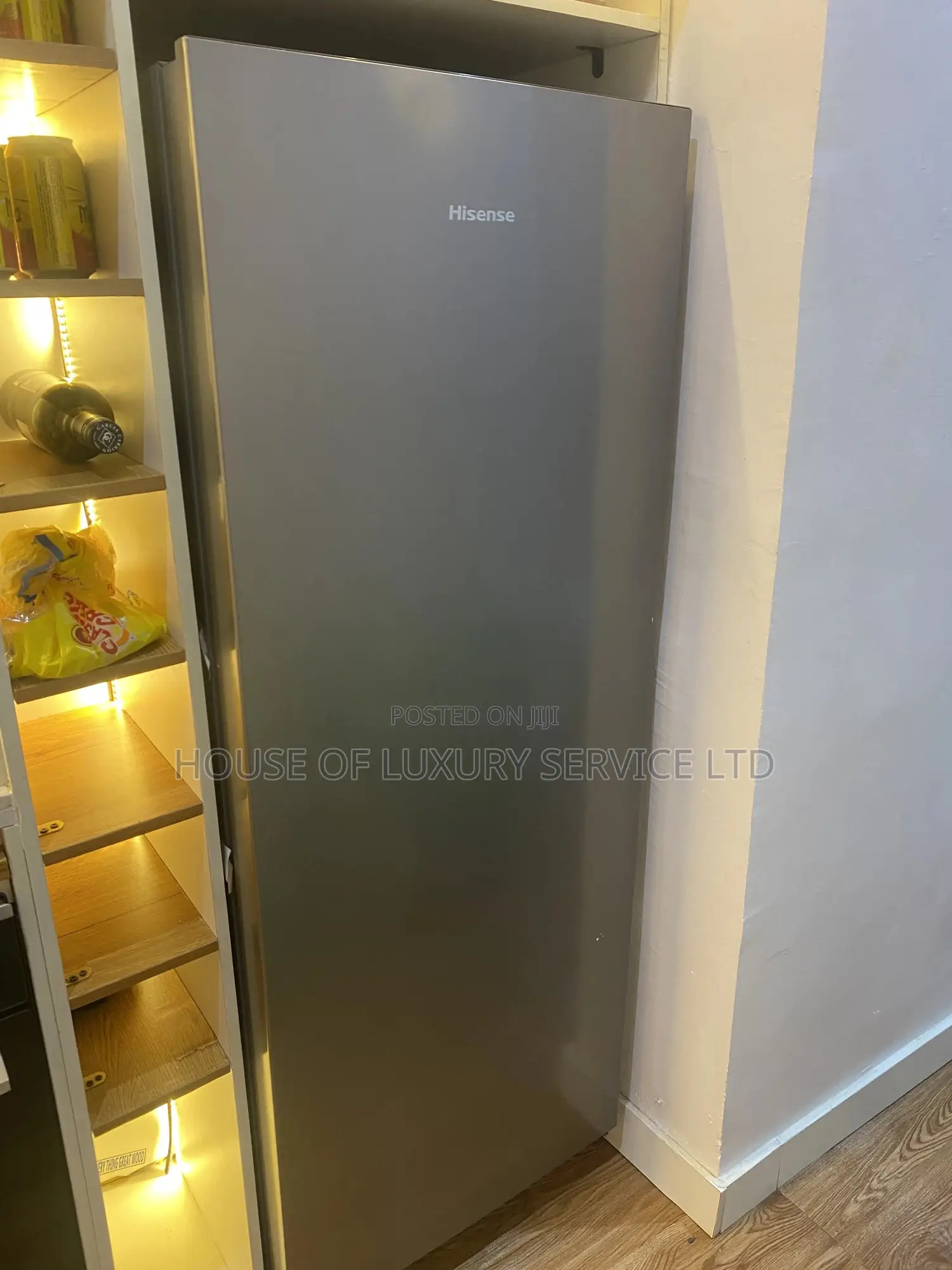 Clean Standing Freezer