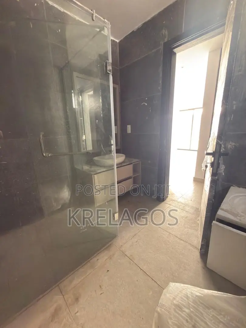 4bdrm Duplex in Old Ikoyi for rent