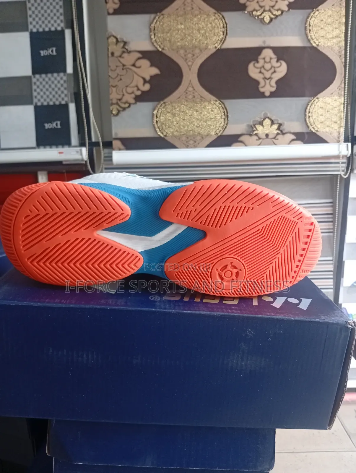 Lefus Lawn Tennis Shoe