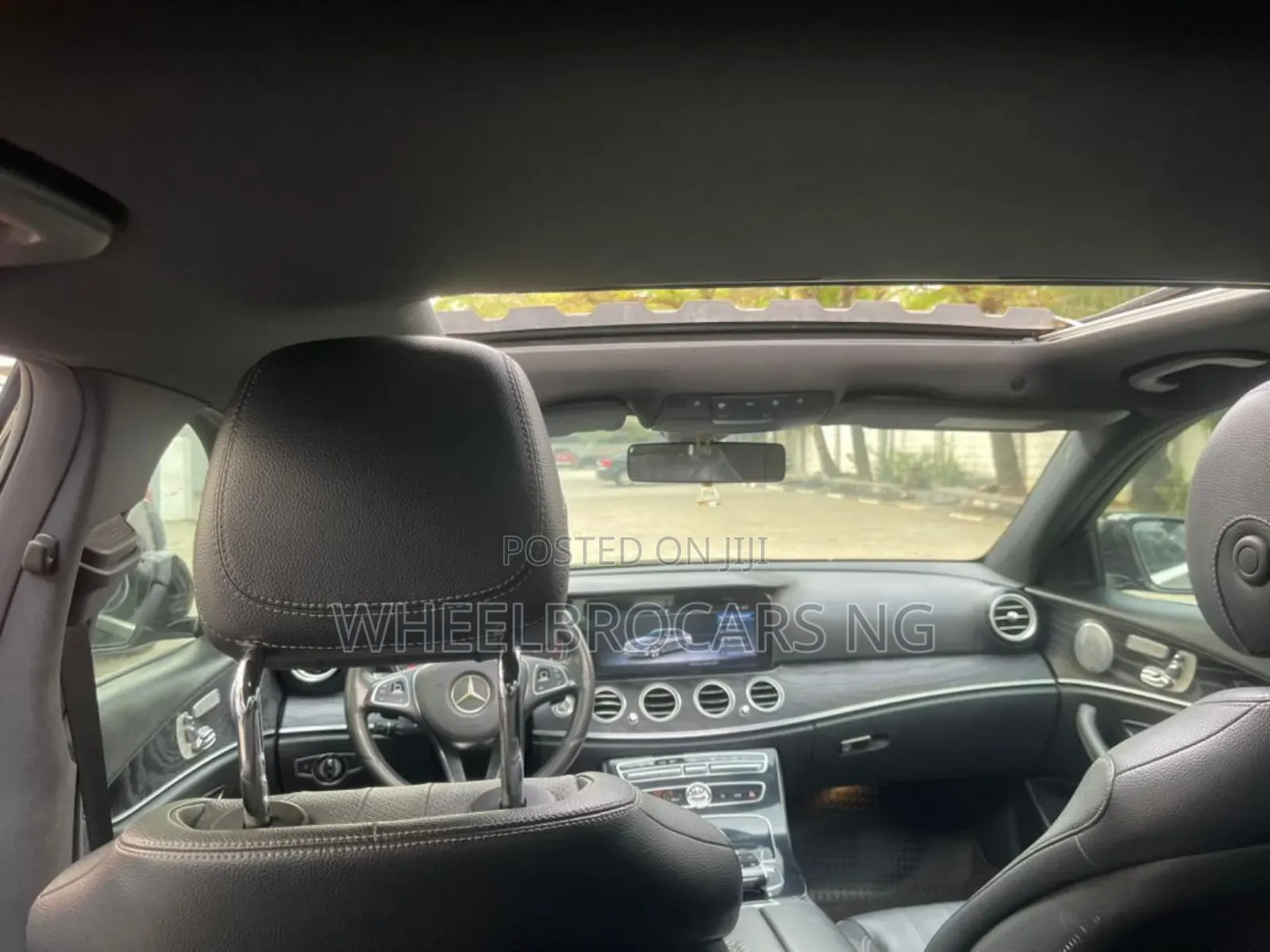 Mercedes-Benz E300 4Matic AWD Sedan (2.0L 4cyl 9A) 2017 Black