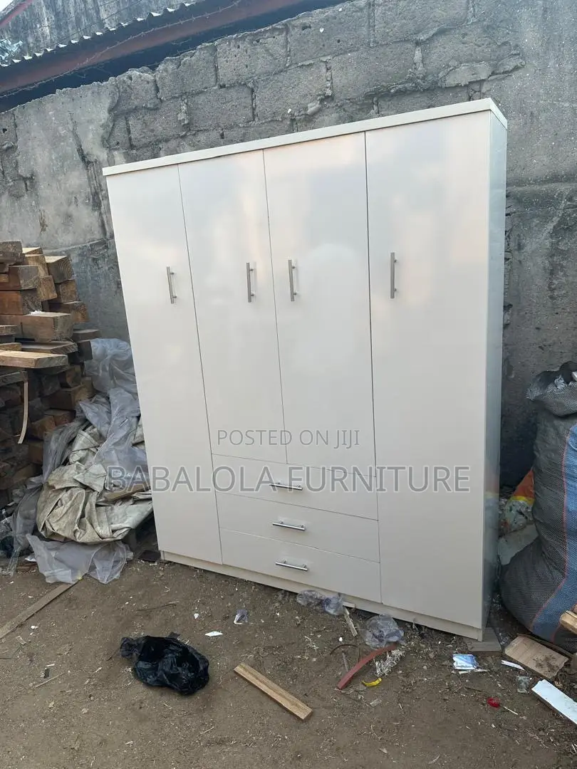5 by 6 Feet Wardrobe