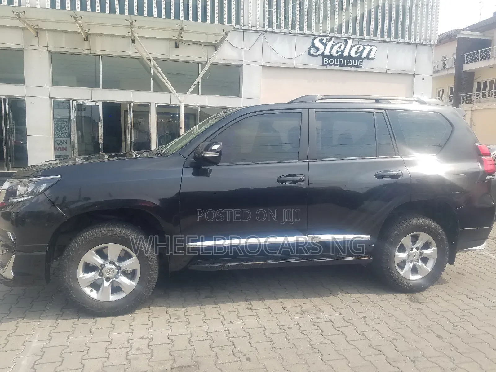 Toyota Land Cruiser Prado 2.7 i 2012 Black