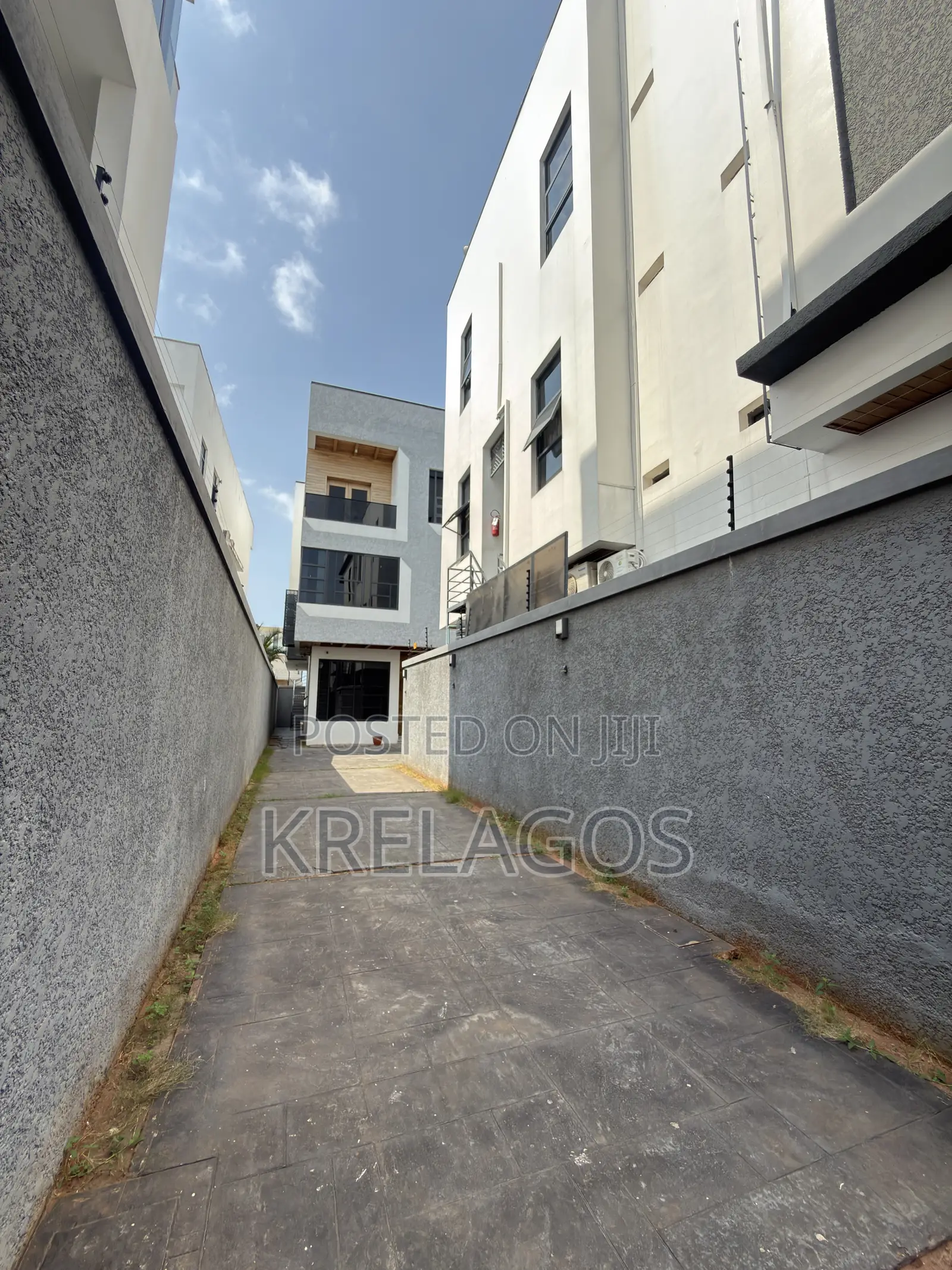 5bdrm House in Ikoyi for sale