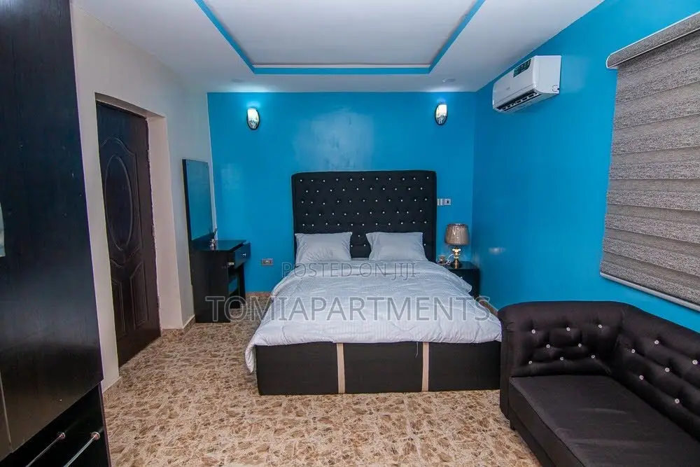 Exclusive 3 Bedroom Shortlet Apartment in Ogudu