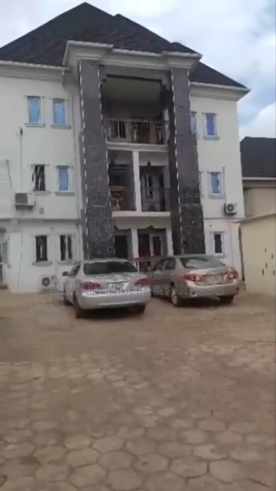 6bdrm Block of Flats in Umuoba, Uratta for sale