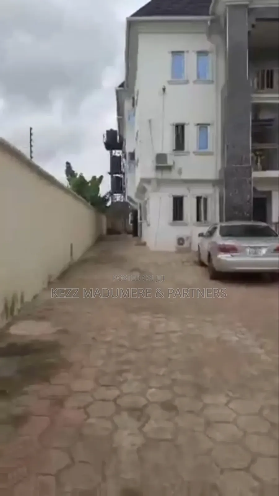 6bdrm Block of Flats in Umuoba, Uratta for sale