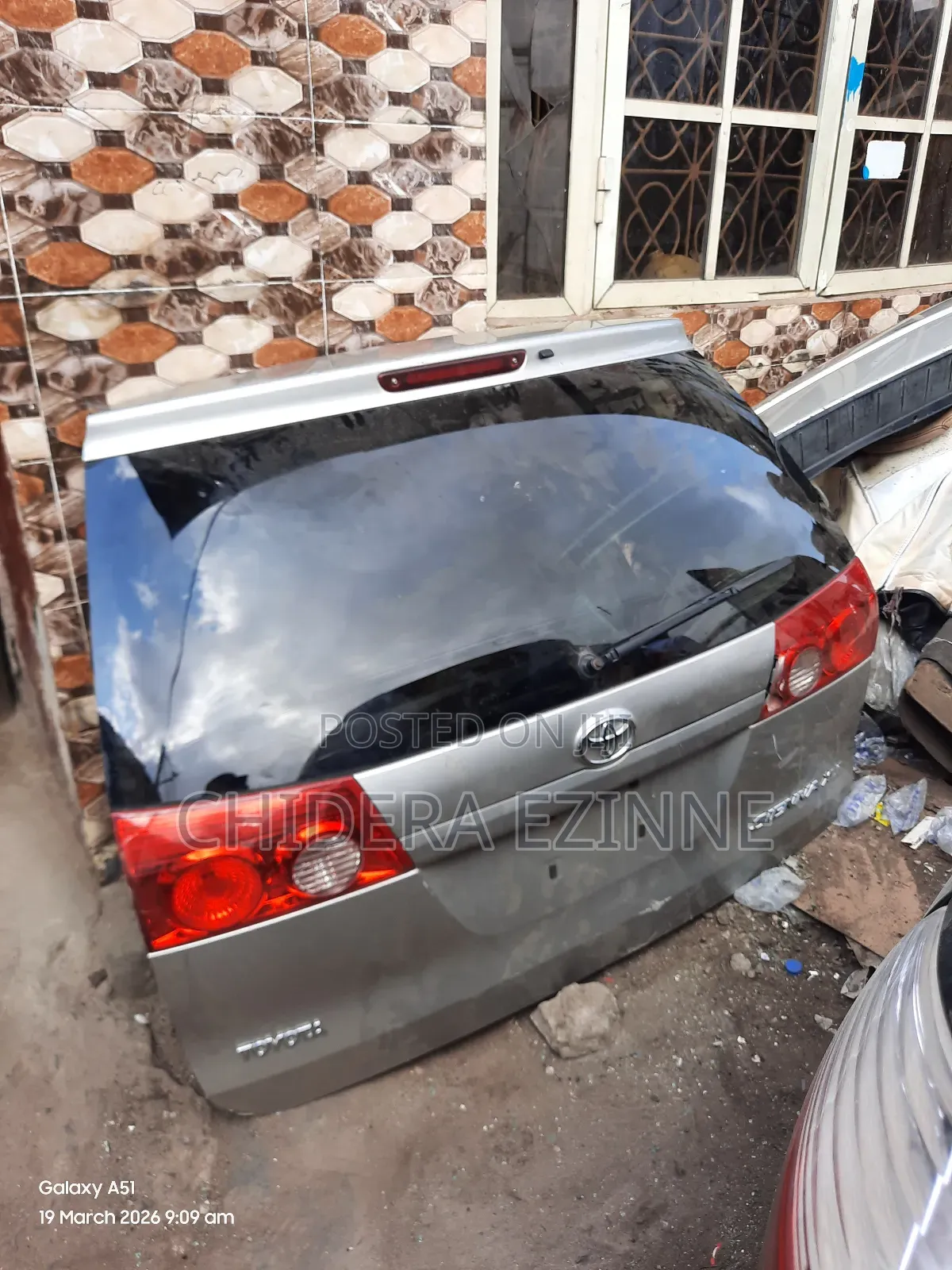 Toyota Sienna 2007 Model Complete Boot
