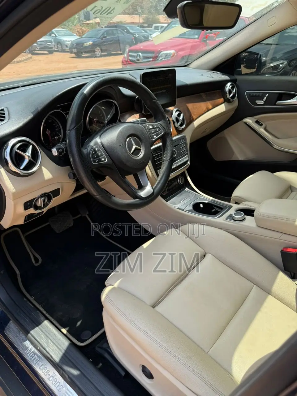Mercedes-Benz GLA 250 2018 Blue