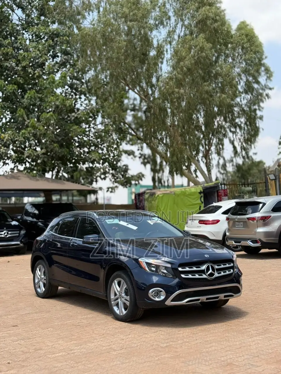Mercedes-Benz GLA 250 2018 Blue