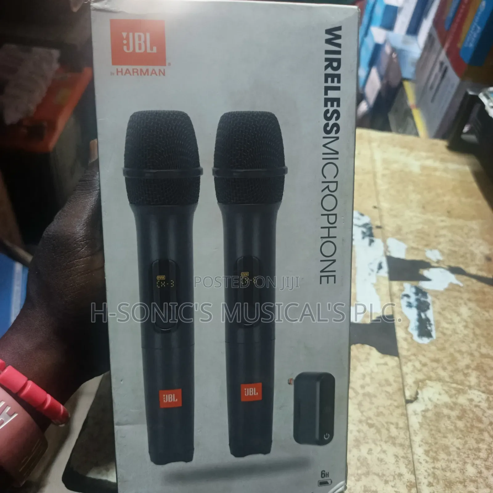 JBL Partybox Wireless Mic (The Standard)