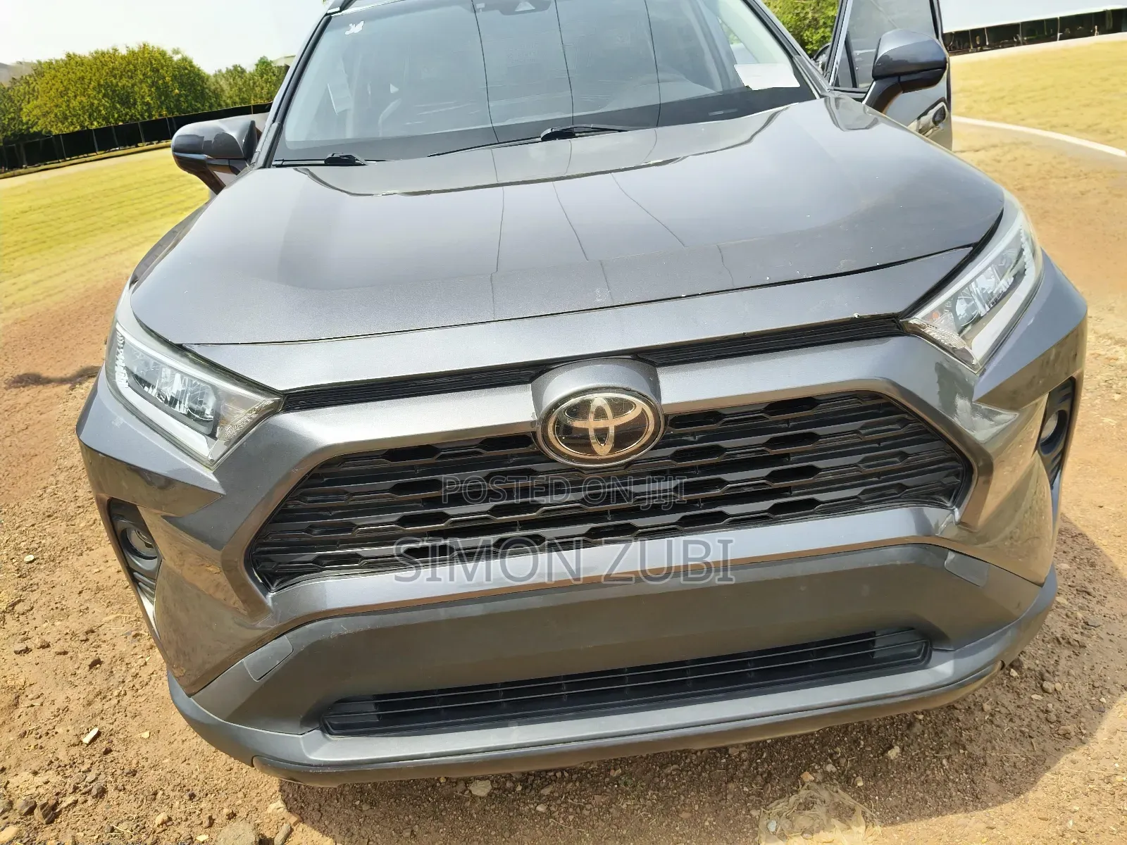 Toyota RAV4 XLE AWD 2020 Gray