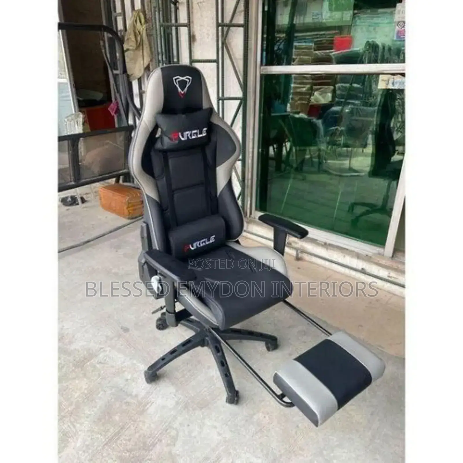 New Executive Furgle Swivel Chair With Footrest