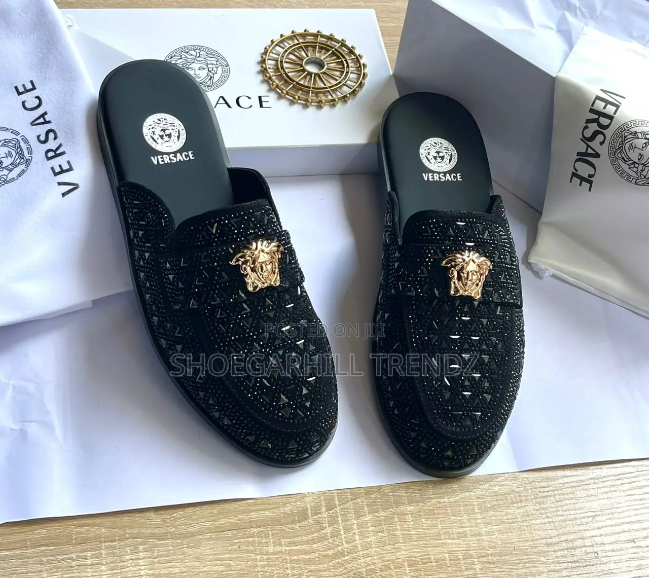 Men Buckle and Dazzling Half Shoes