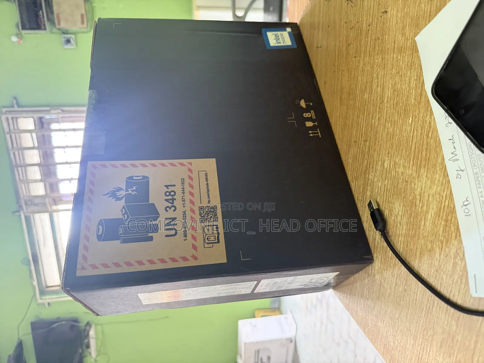 New Laptop HP Dragonfly G2 16GB Intel Core i7 SSD 512GB