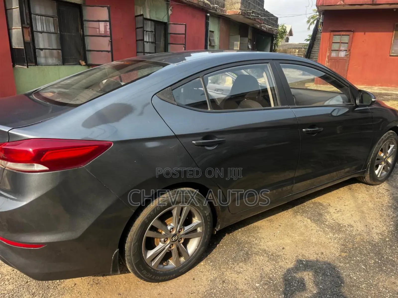 Hyundai Elantra Value Edition 2018 Gray